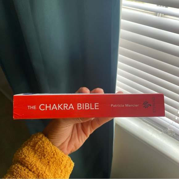 The Chakra Bible - Paperback Edition - Picture 4 of 6